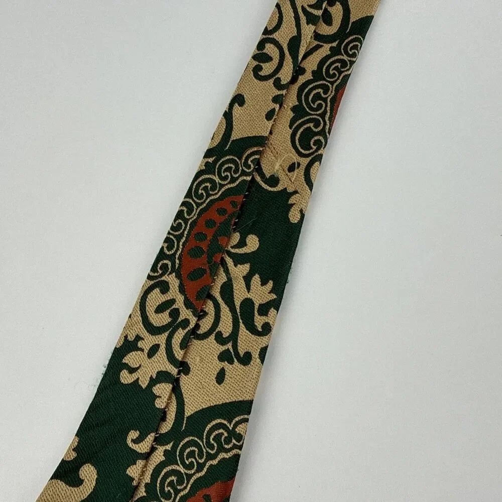 Wemlon by Wembley Wide Men's Tie 1970s Vintage: For Brown, Olive, Or Black Suit